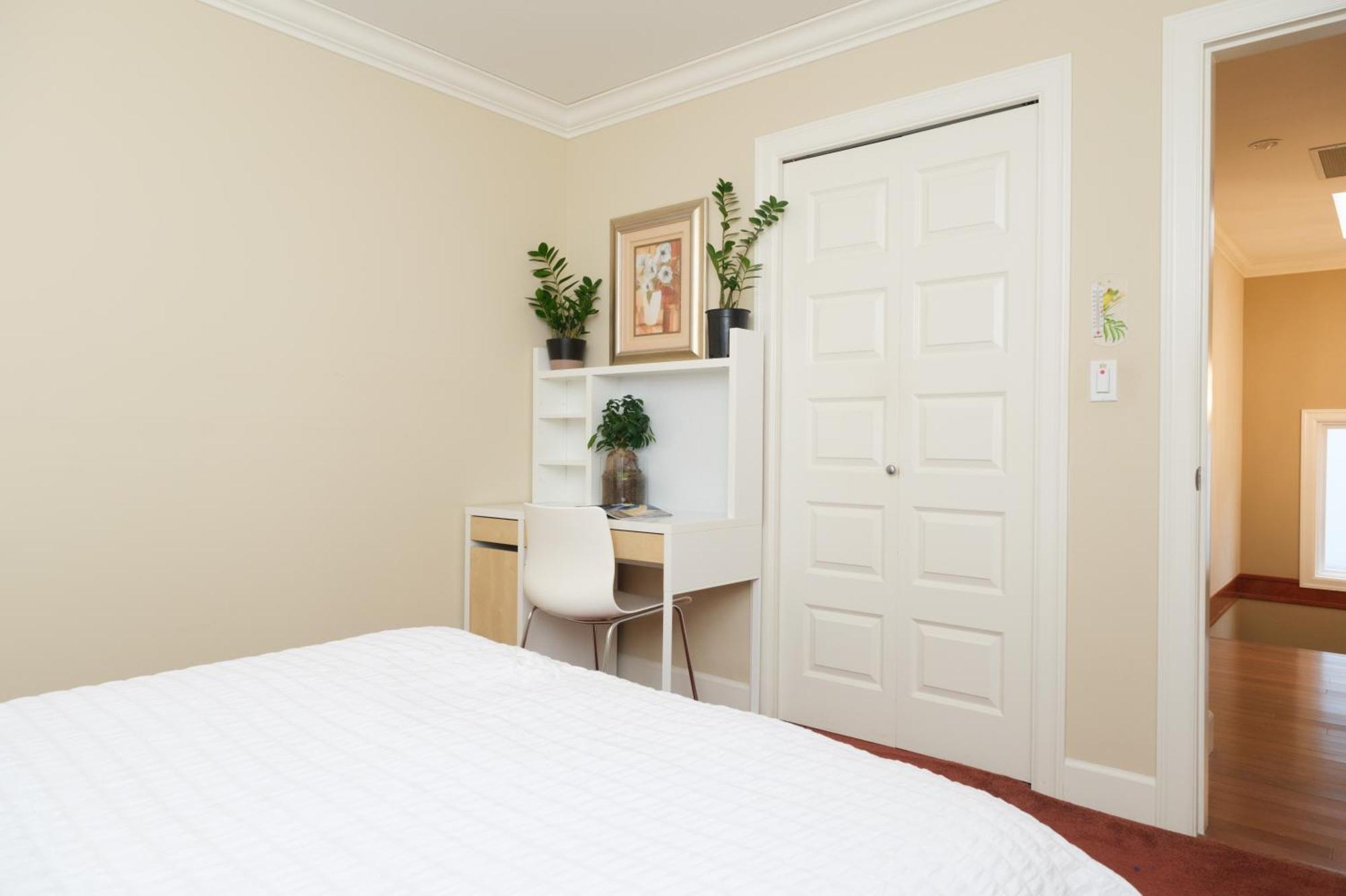 Cambie & 61St Ave Homestay Vancouver Ngoại thất bức ảnh
